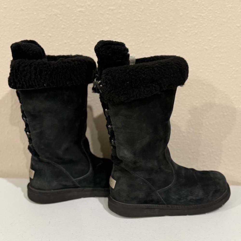 UGG Australia Roseberry Boots Black Suede Leather Sheepskin Laces Women’s Size 9 - Picture 4 of 15